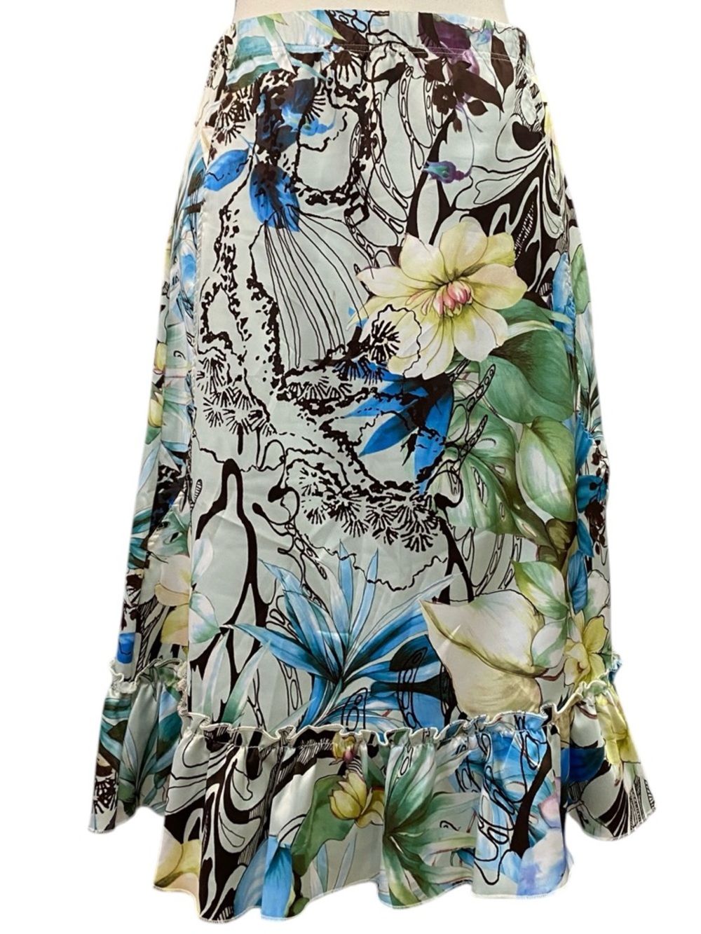 Flirty floral summer/resort skirt, excellent condition Size Euro 44, US M